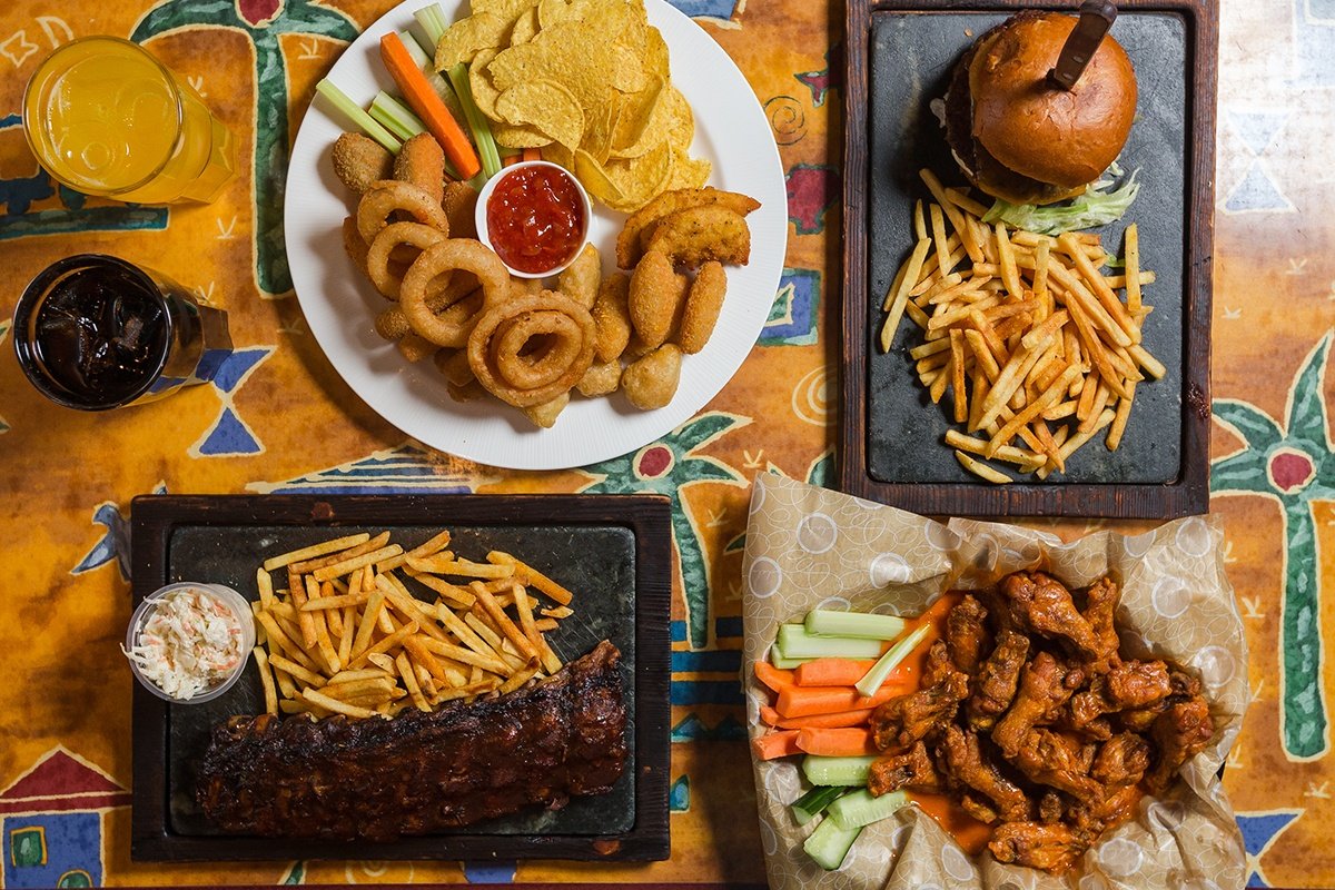 Hook Helsinki Tuoreet & vastapaistetut wingsit Helsinki Wolt