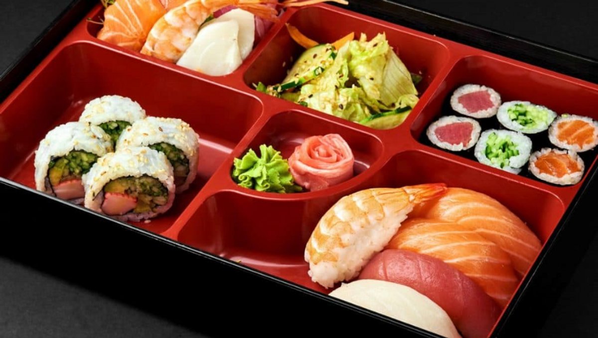 Image of Azia Hana Sushi Chłodna 15