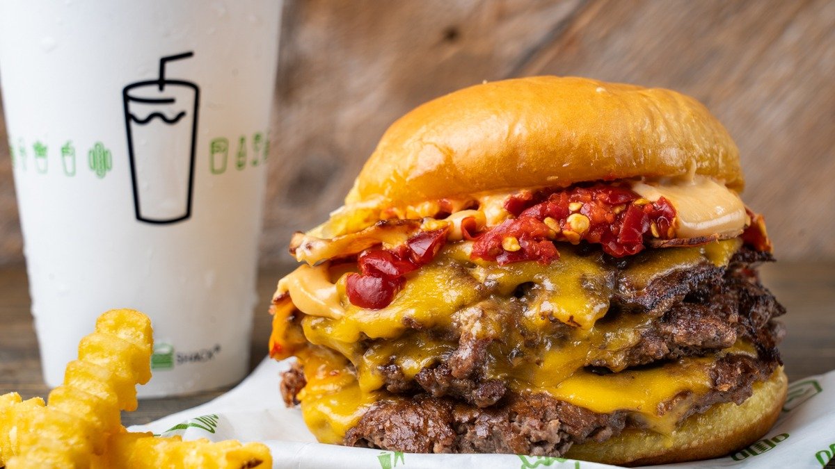Shake Shack Shinjuku Southern Terrace Hamburger Tokyo Wolt Shake Shack Shinjuku Southern Terrace Hamburger Tokyo Wolt