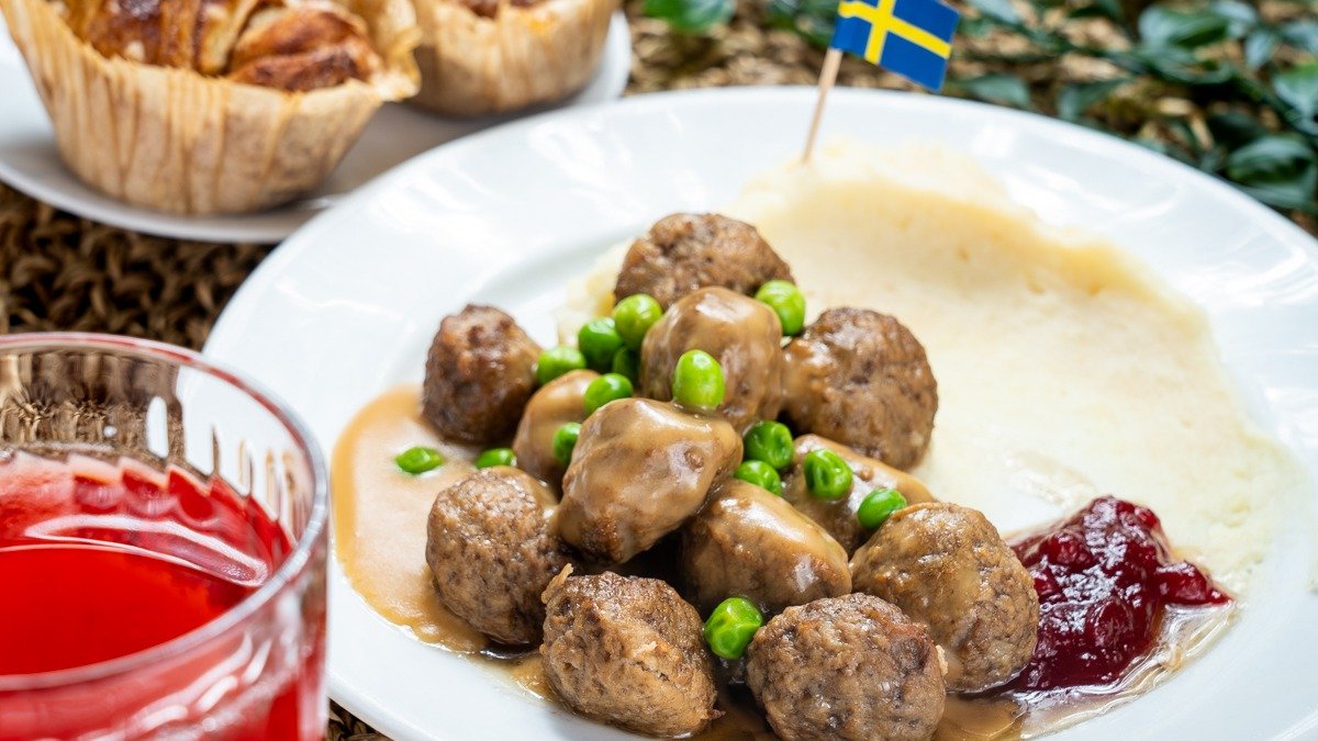 Ikea Harajuku Enjoy Traditional Swedish Dishes Such As Tunnbrod And More For Allergy Information Please Visit Www Ikea Com Jp Ja Customer Service Contact Us To Contact Our Chat Support Tokyo Wolt
