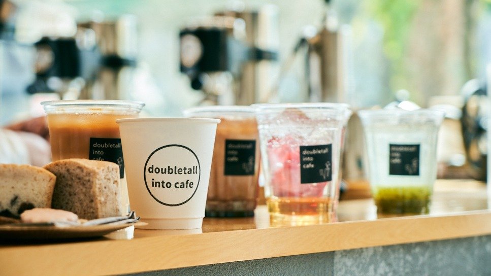 Image of doubletall into cafe