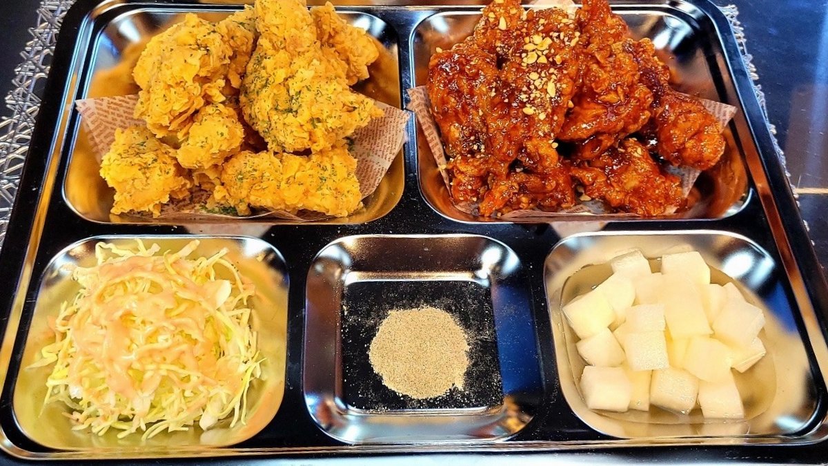 Image of Korean Chicken&Bento Yogi