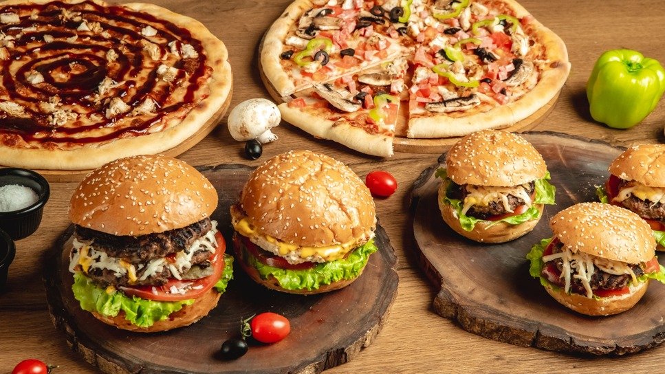 Image of The Mirror Burger & Pizza