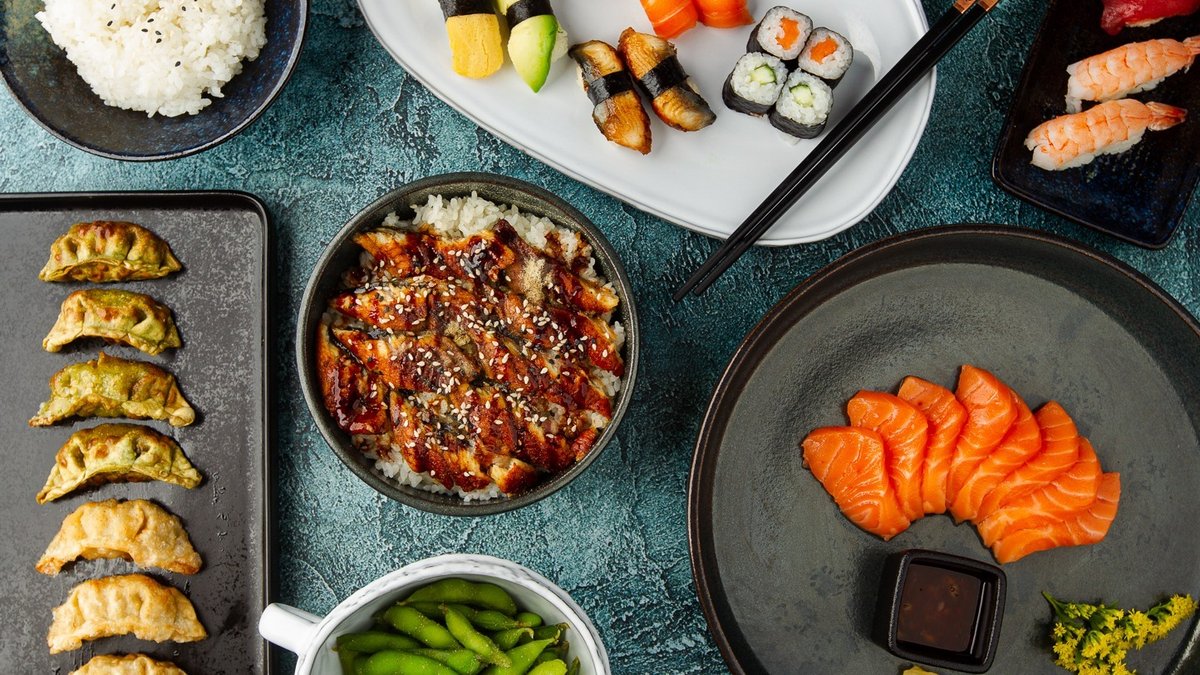 Image of Beli labod 2 - Sushi bar