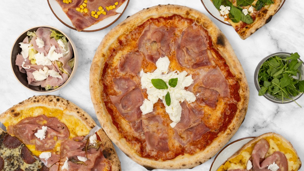 Image of La Pizza Pizzaszelet Bár